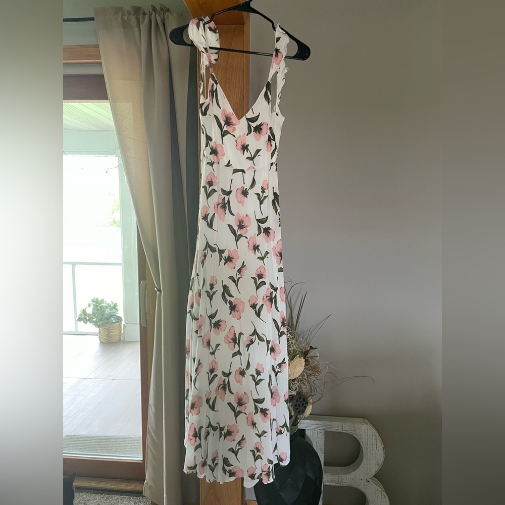Dress - Perfect for Bridal Occasions
